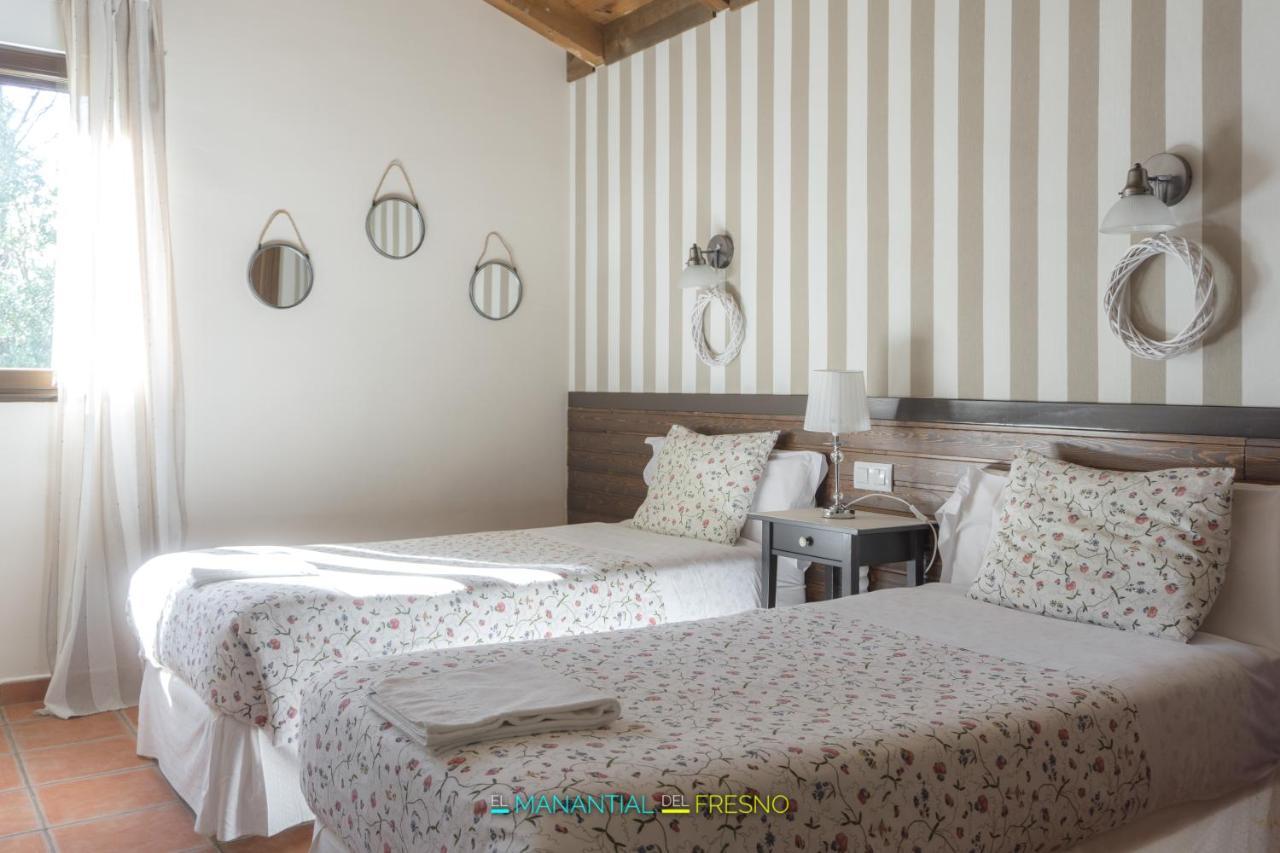 El Manantial Del Fresno Casas Rurales En 埃尔瓦 外观 照片