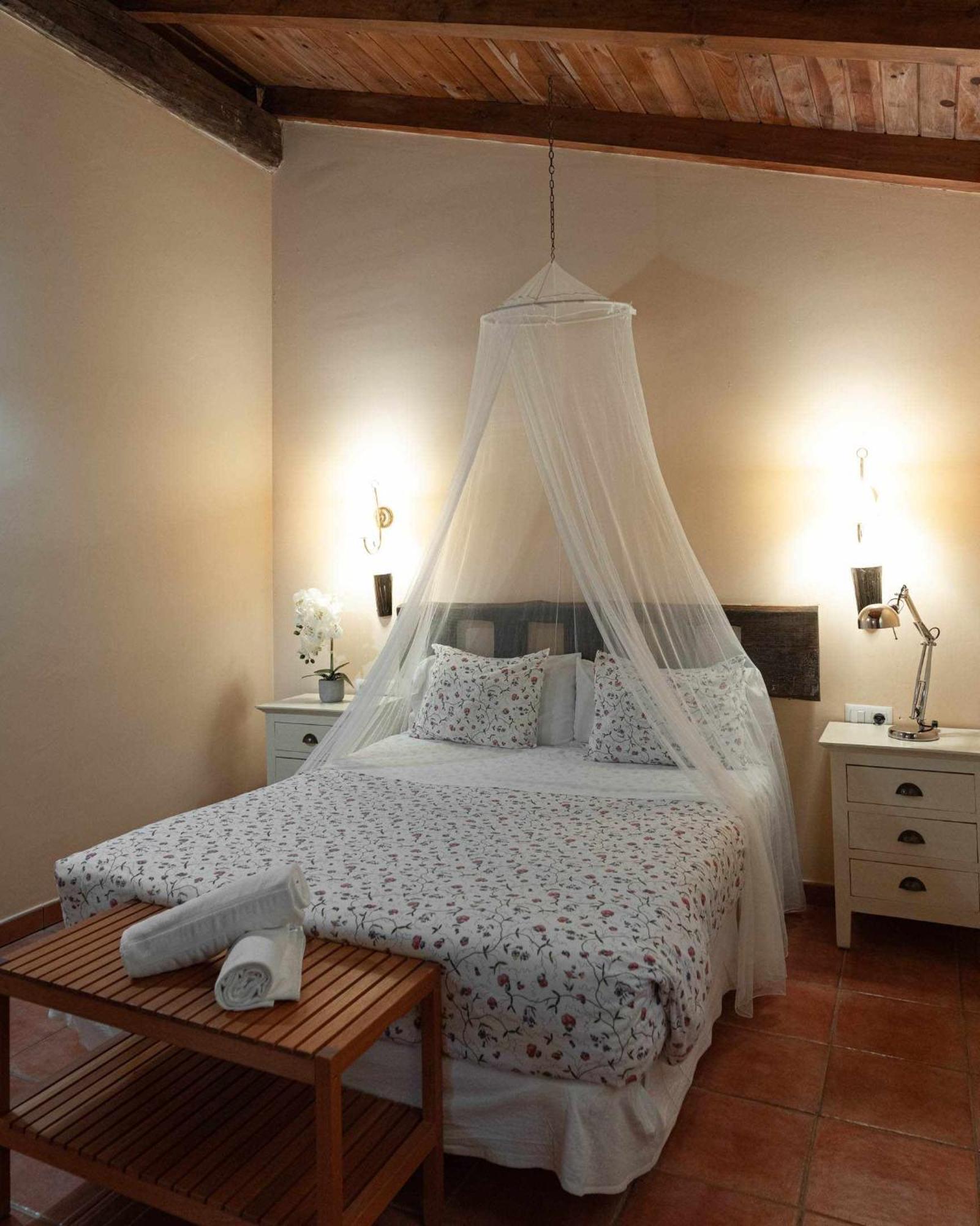 El Manantial Del Fresno Casas Rurales En 埃尔瓦 客房 照片